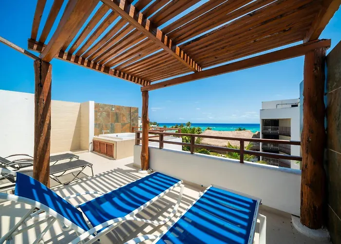 Penthouse Las Nubes - Beachfront - At Casa del Mar